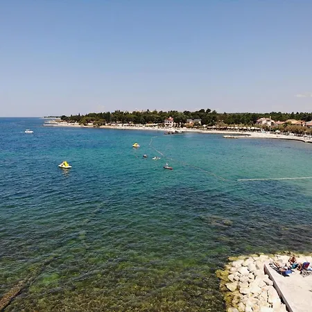 Apertments Jenny For Max 8 Pax In 4* Poreč