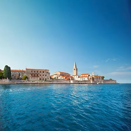 Apertments Jenny For Max 8 Pax In 4* Poreč